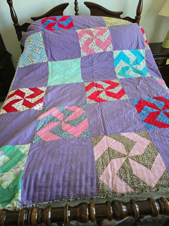 Quilt, handcrafted full size