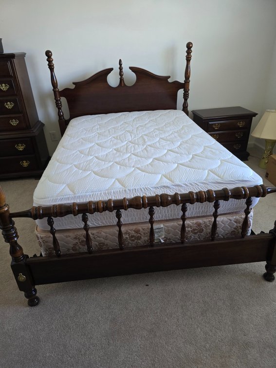 Kincaid solud wood, Bedroom suite,  cherrywood spool bed