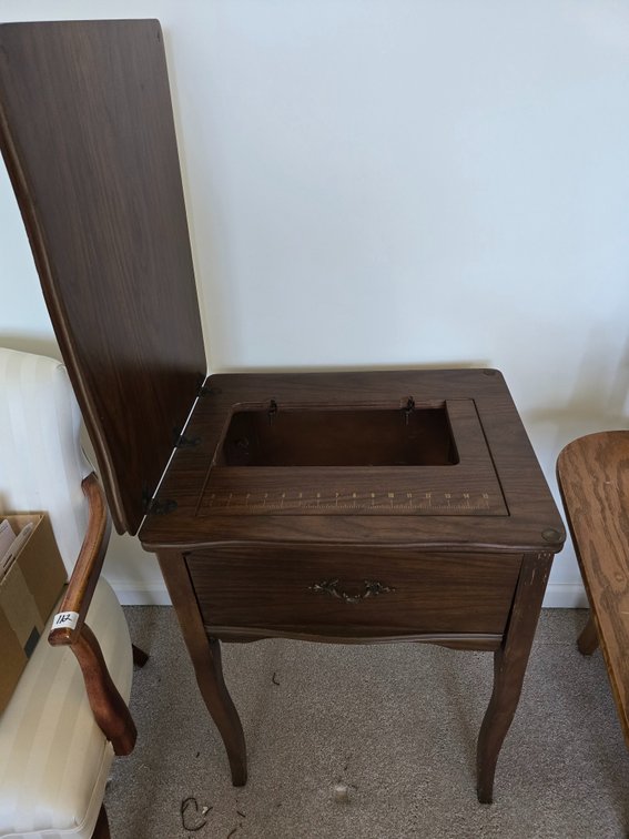 Sewing cabinet no machine