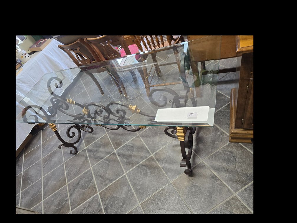 Glass and Iron base