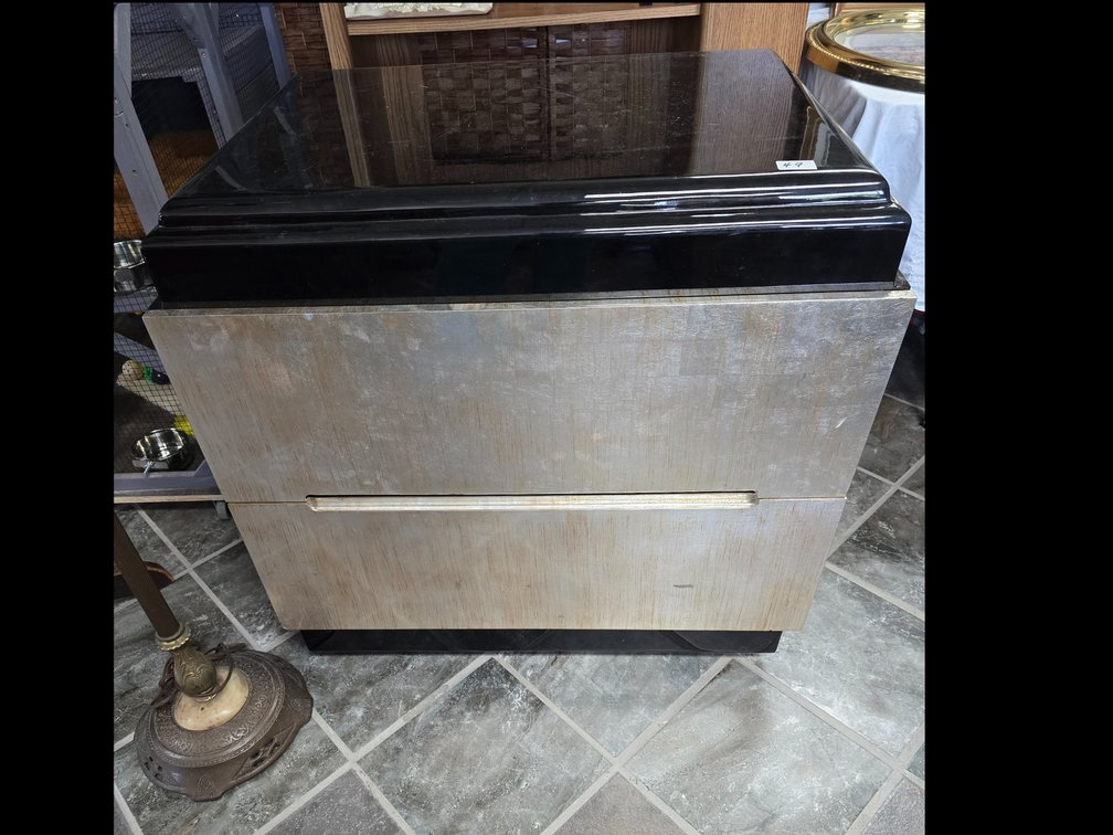 Contemporary storage cabinet/TV cabinet