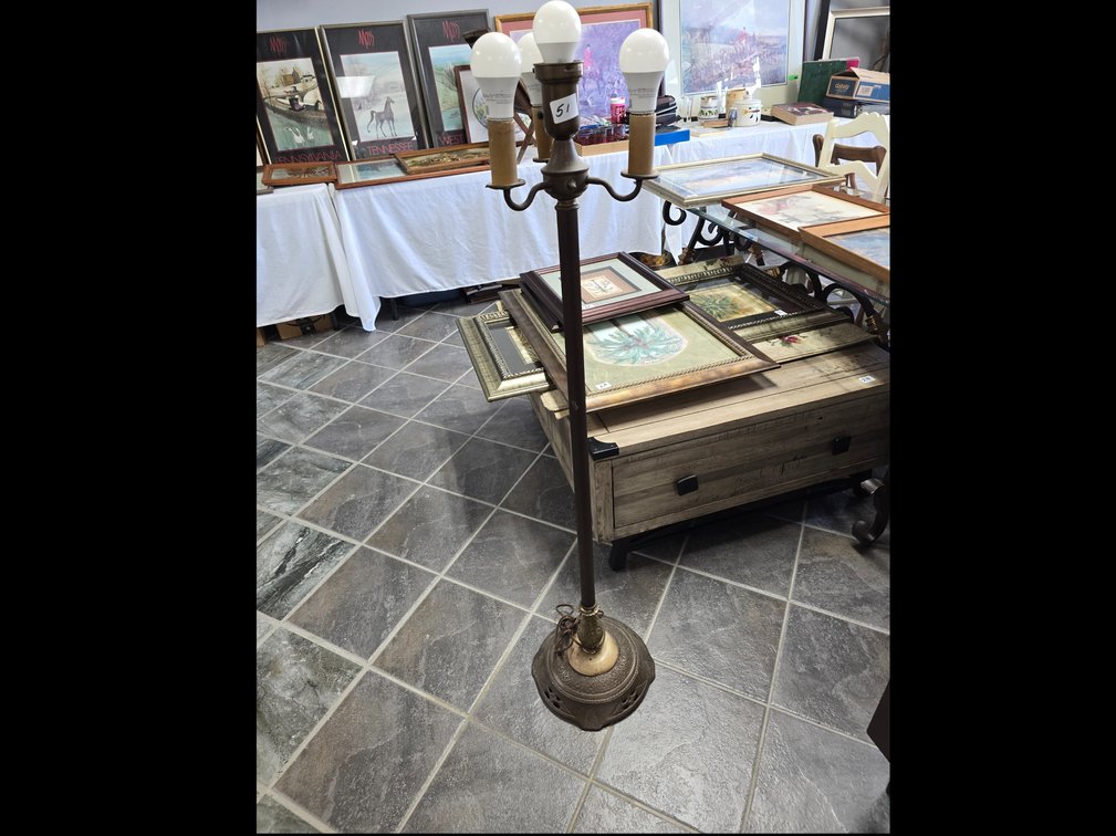 Standing lamp