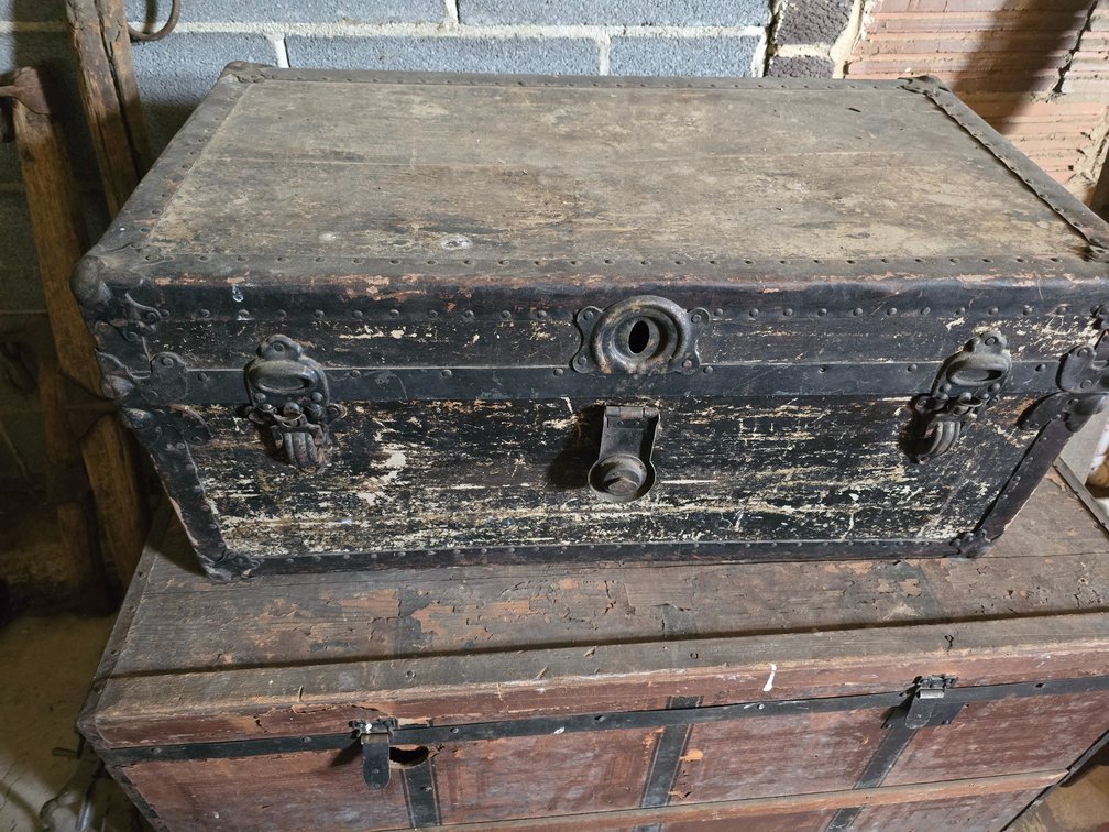 Vintage trunk