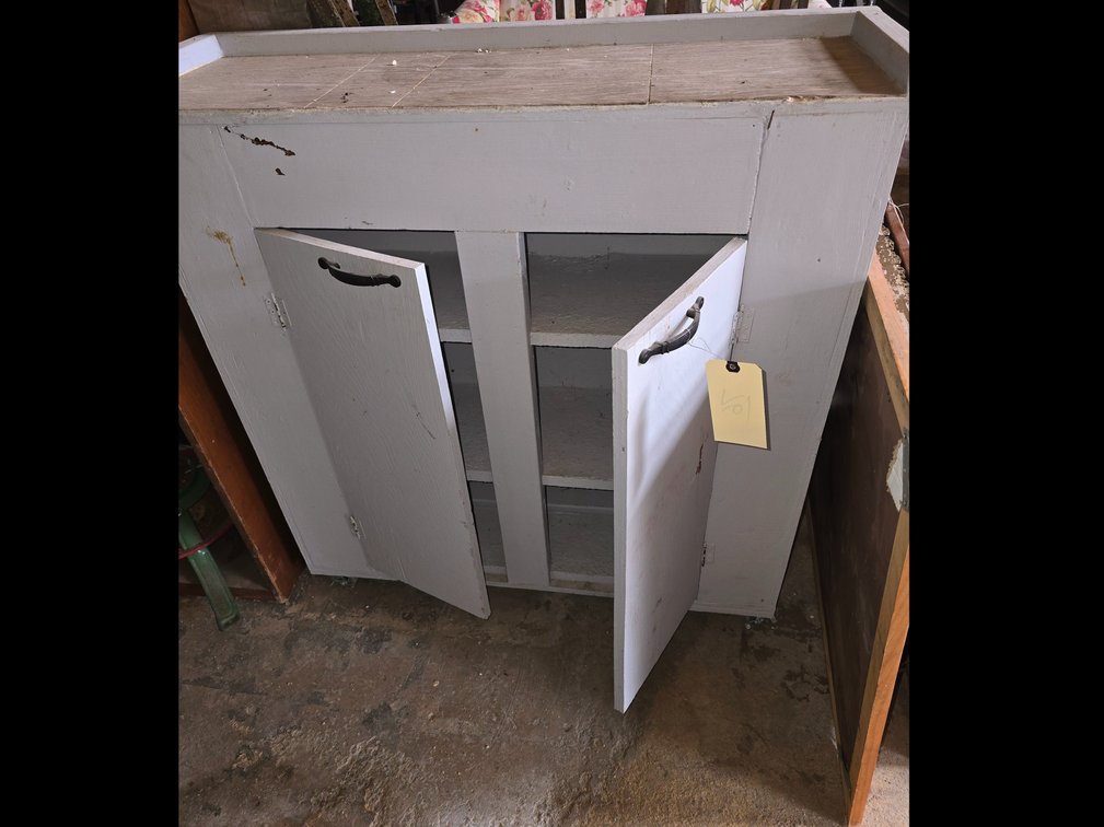 Primitive cabinet