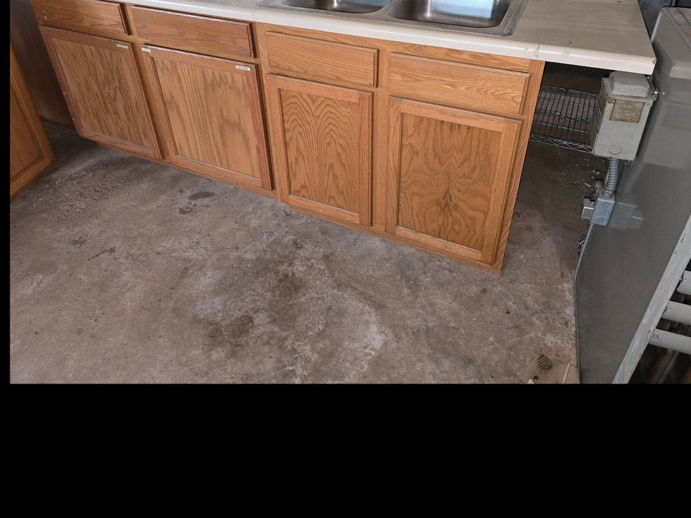 Under counter cabinets, 84 inches of all 4 cabinets