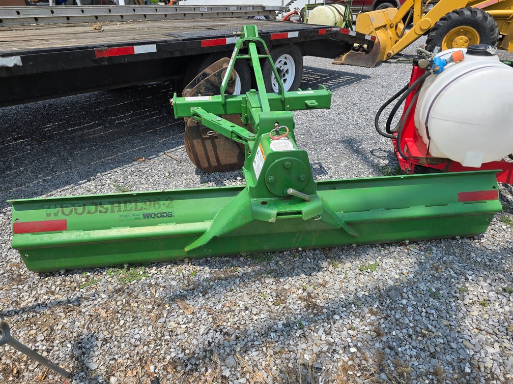 WOODSHBL96-2 8FT scrapper blade 3 pt hook up LIKE BRAND NEW!