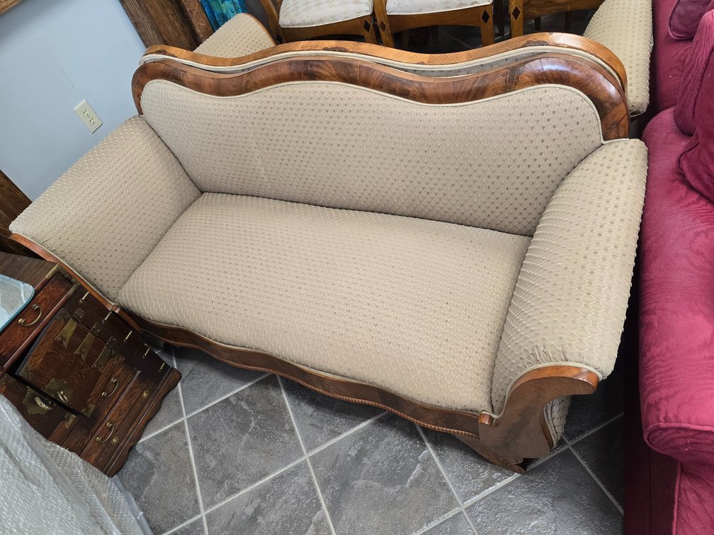 Upholstered victorian loveseat