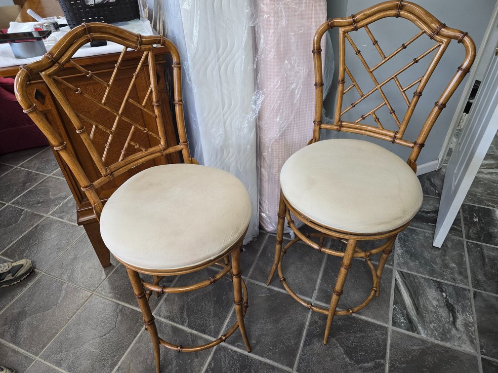 2 swivel bar stools, like bambo