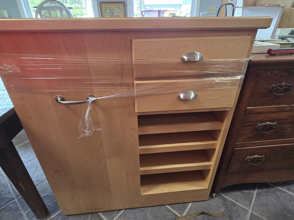 Banquet serving cabinet