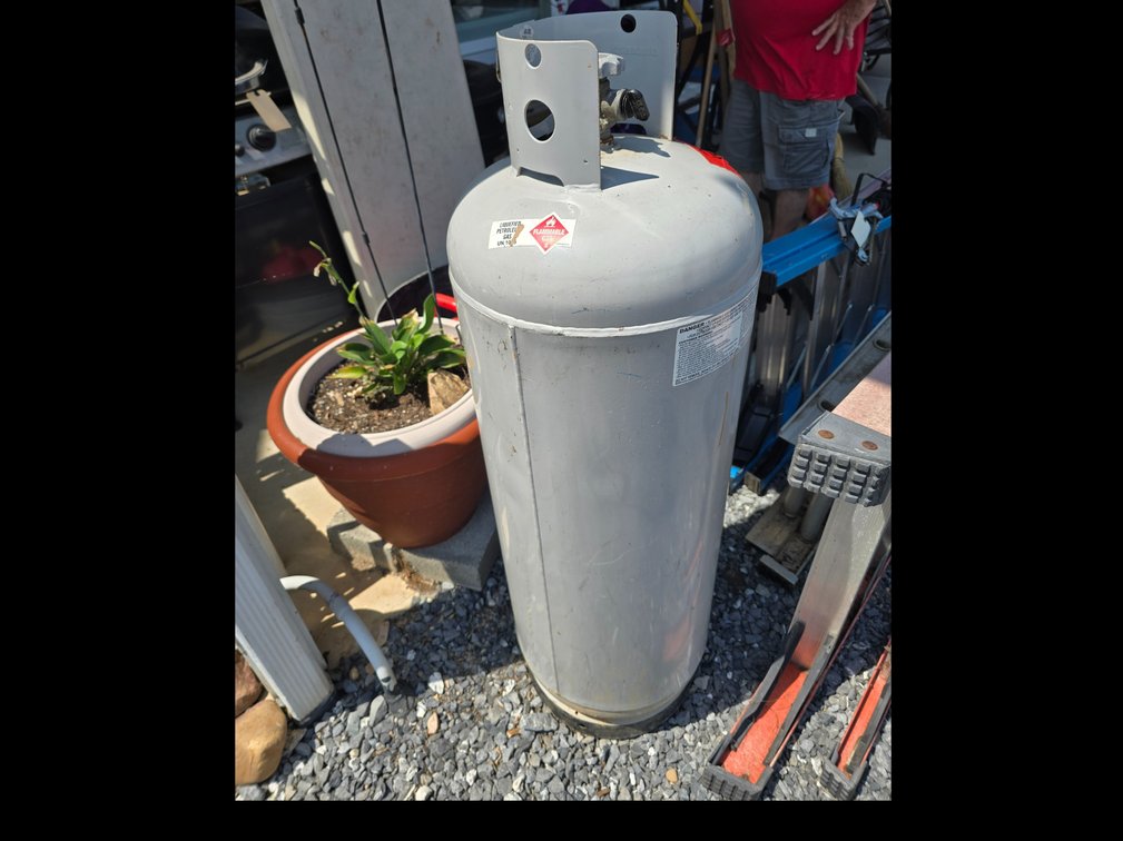 Liquidfied Petroleum gas tank