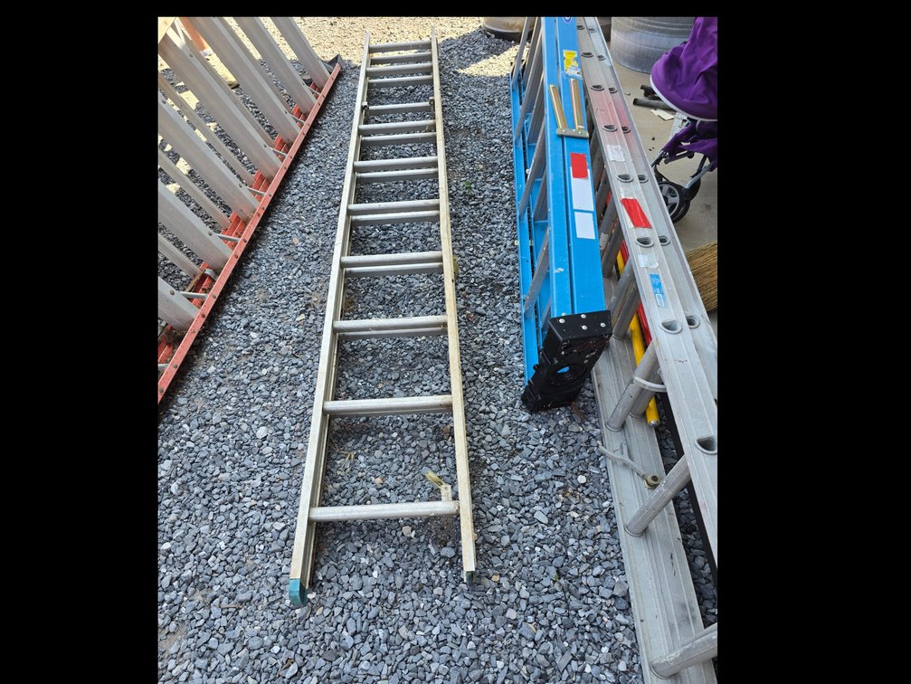 18 ft extension ladder