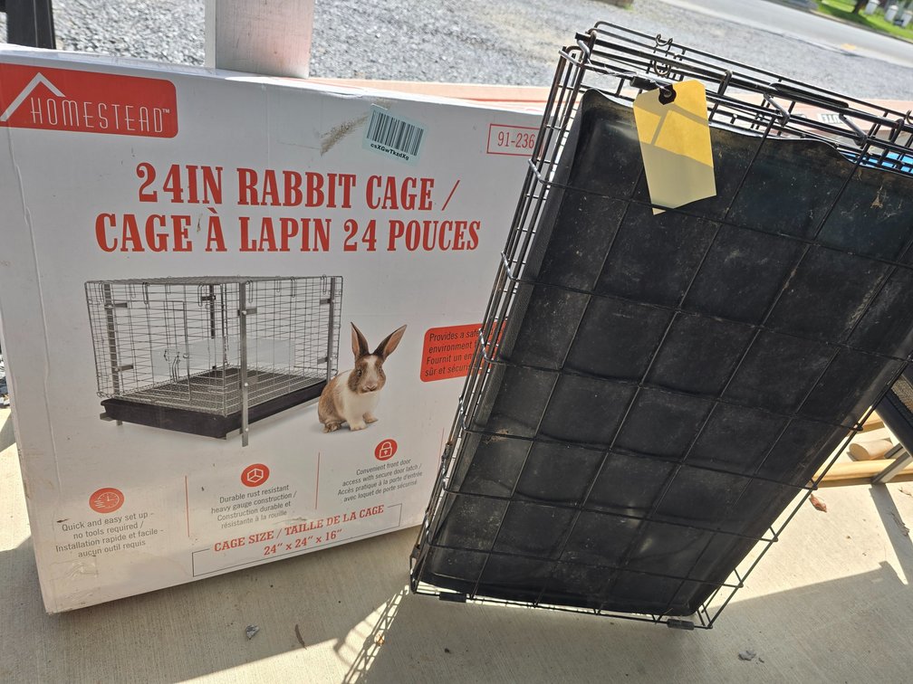 Rabbit cage NEW IN BOX and small animal cage with tray 24"