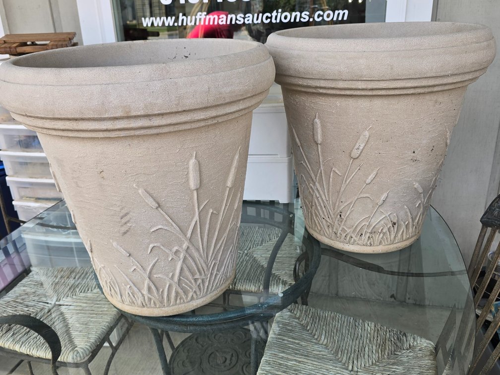 Pair plastic composite flower pots