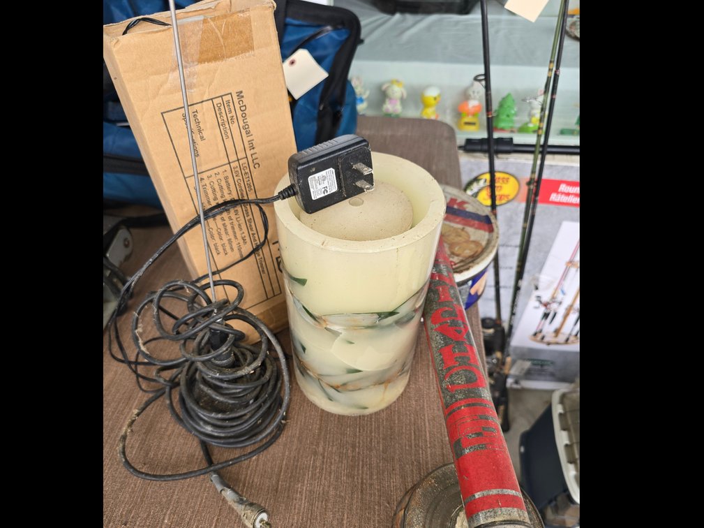 Candle fountain , cordless grass shears, garden duster