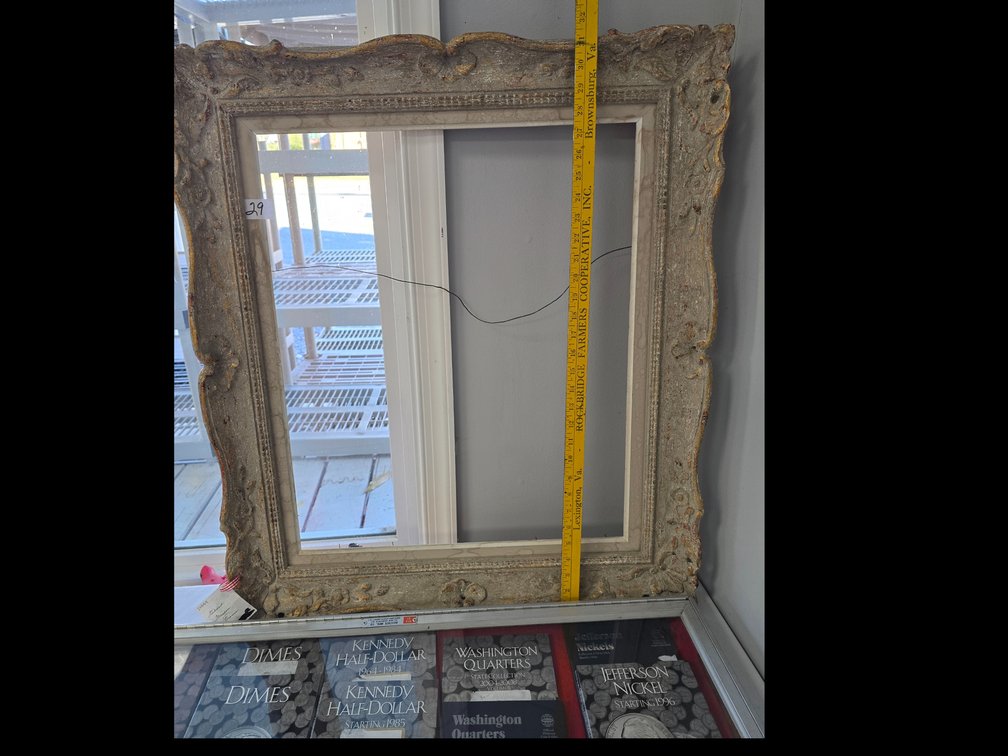 Nice gilded frame,  unique! 
