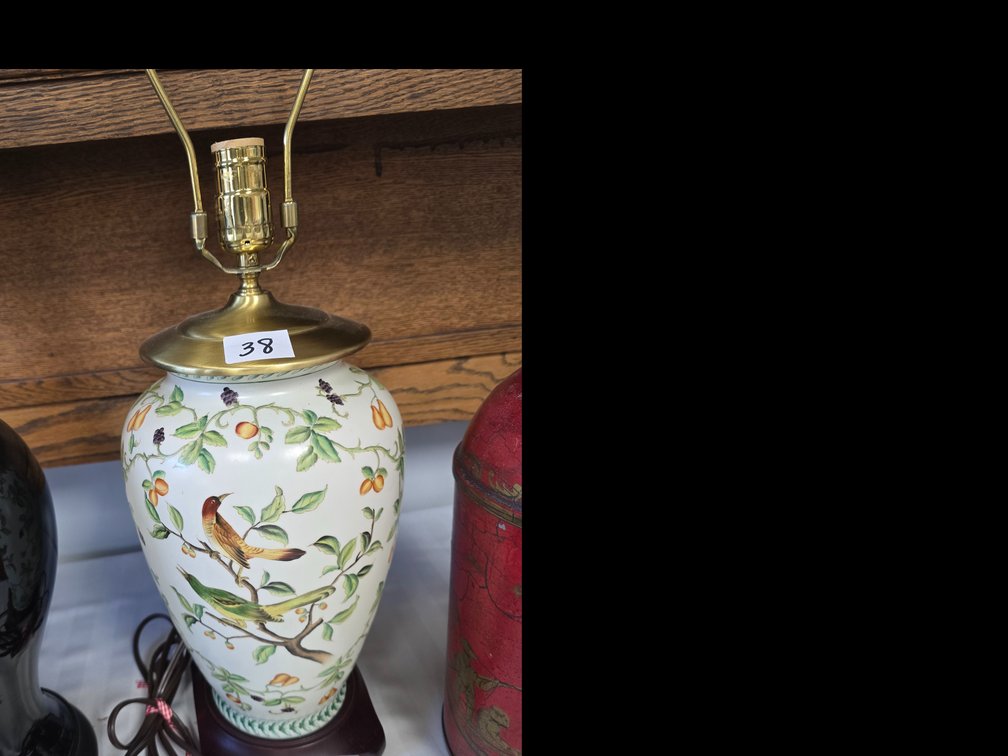 Beautiful lamp with birds, 20"