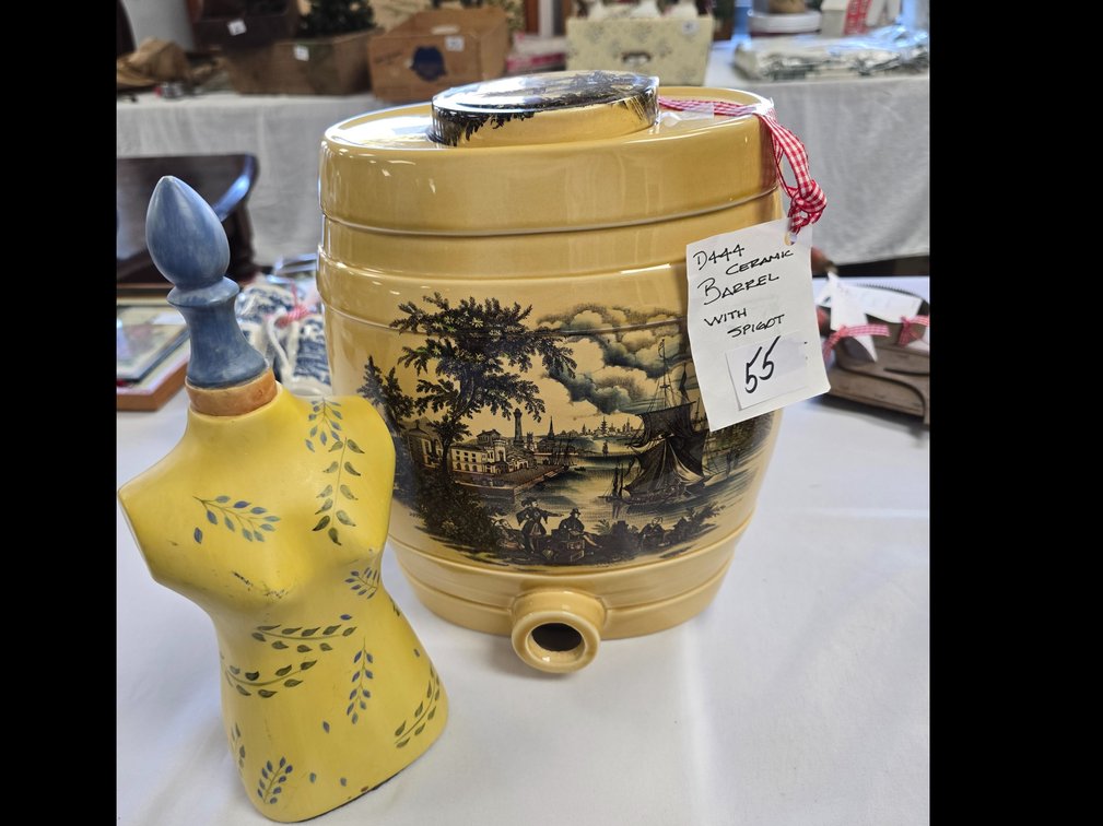 Ceramic barrel with spigot, ect