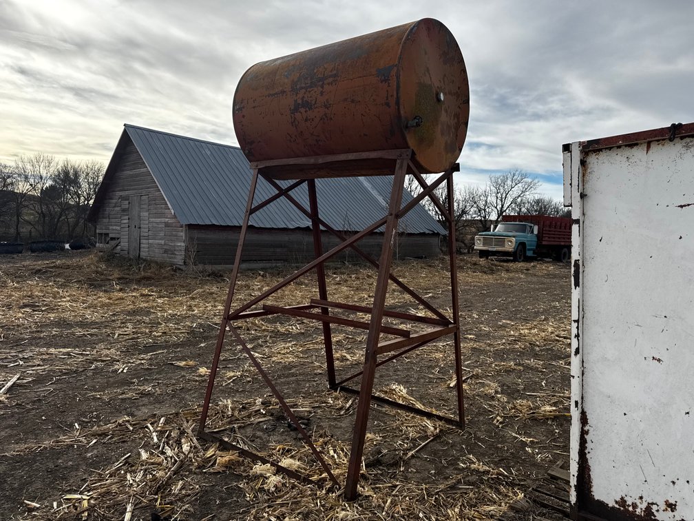 Fuel Tank on Stand