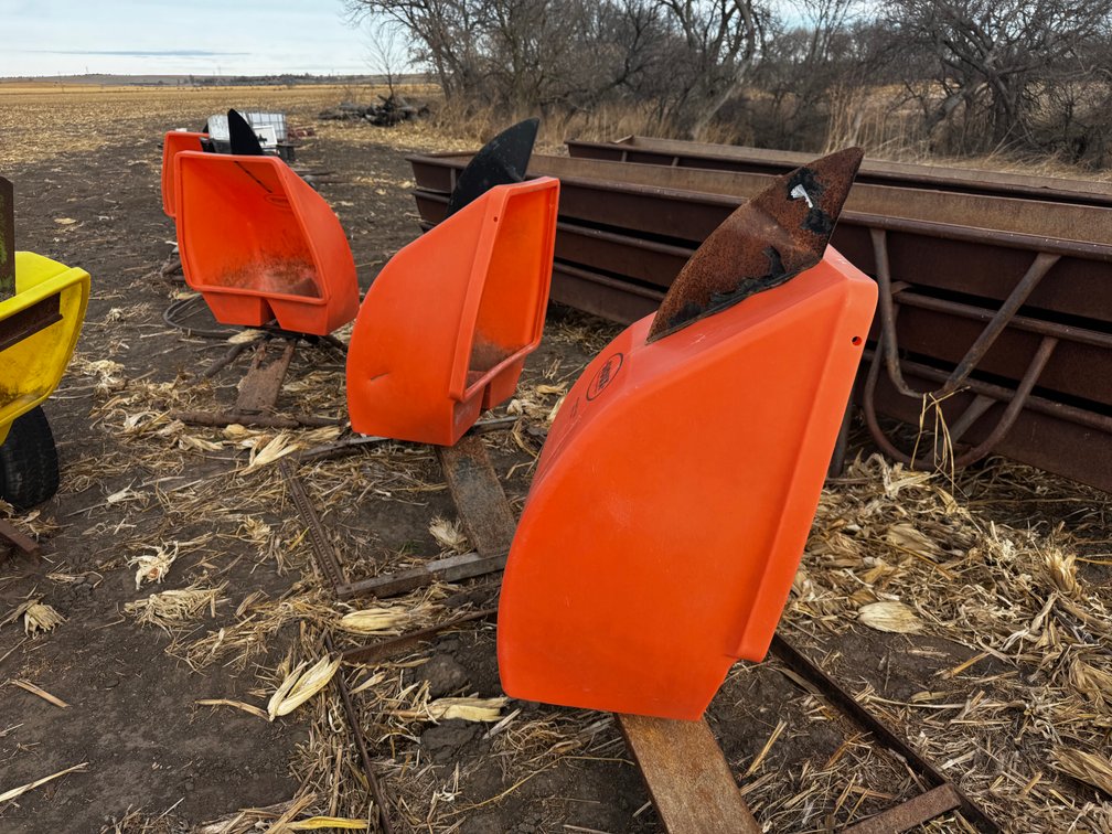 (5) Mineral Feeders