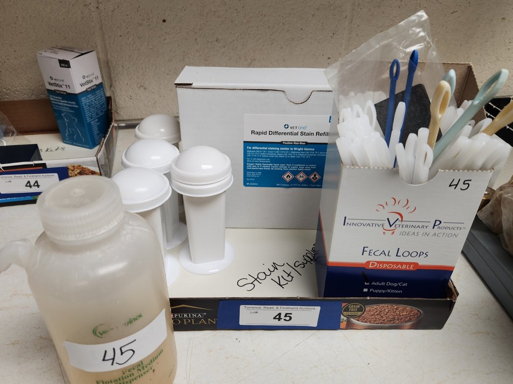 VetOne Rapid differential Stain Refill Kit & supplies