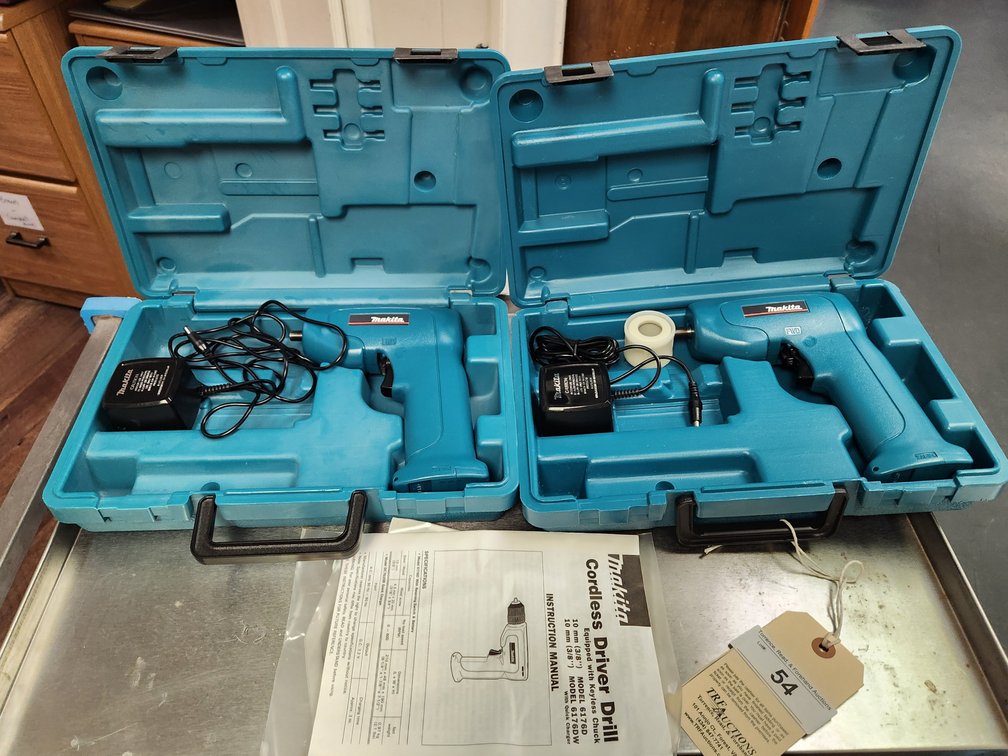 2 Makita cordless driver orthopedic drills