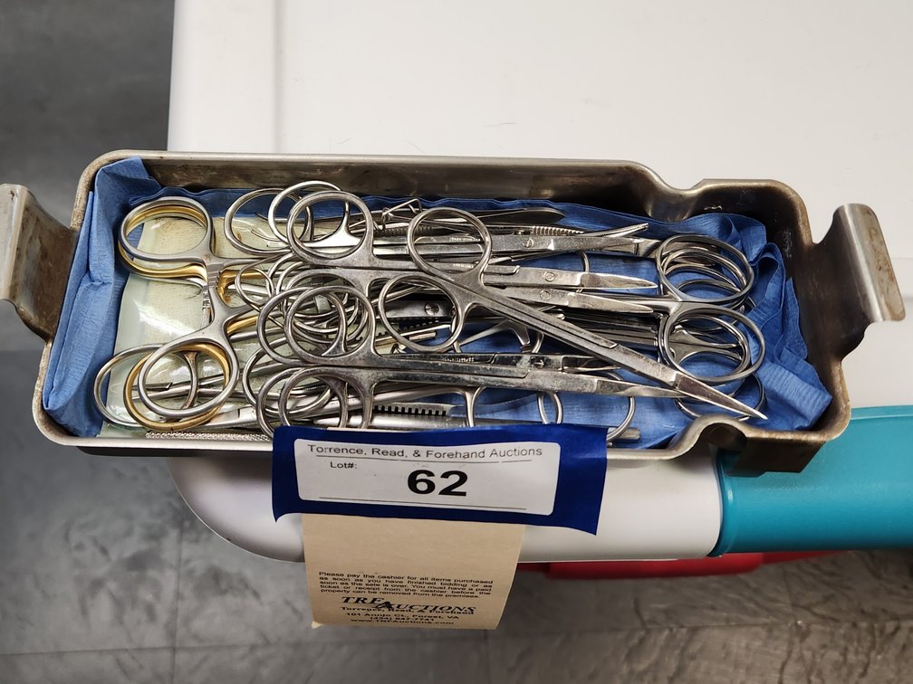 Eye pack- surgical instruments 