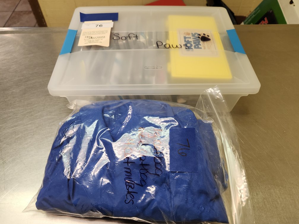 Cat collection- Softpaws, cat muzzles, catbags