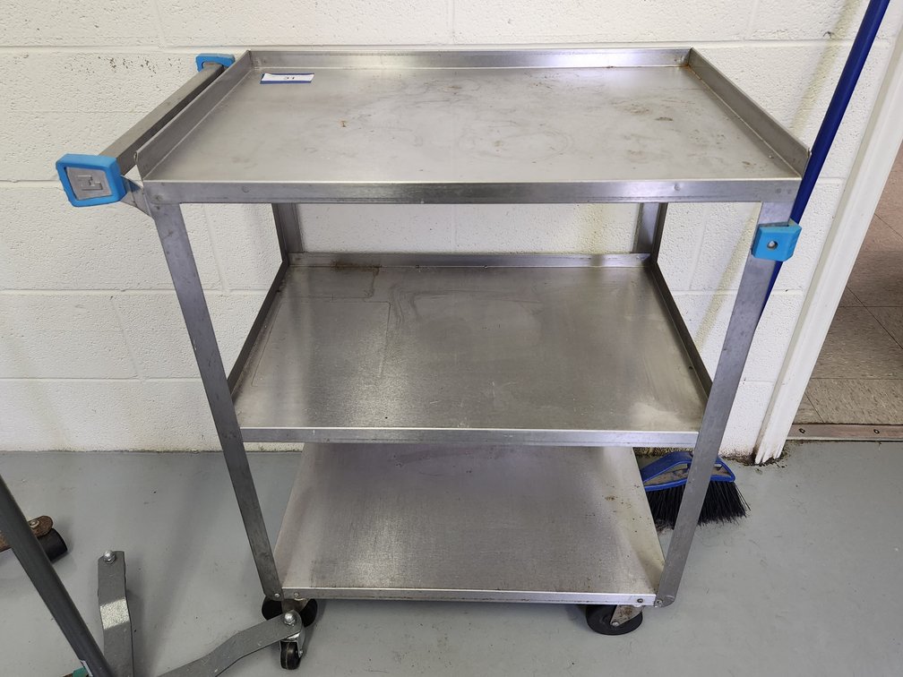 Instrument cart - metal rolling