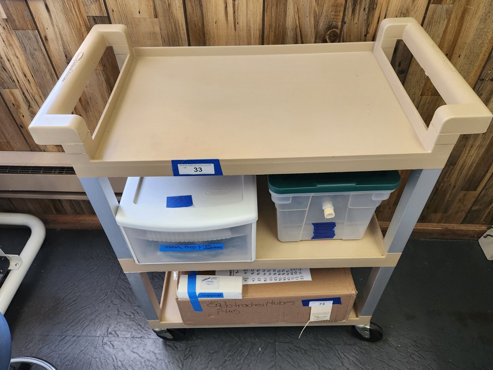 Rolling cart