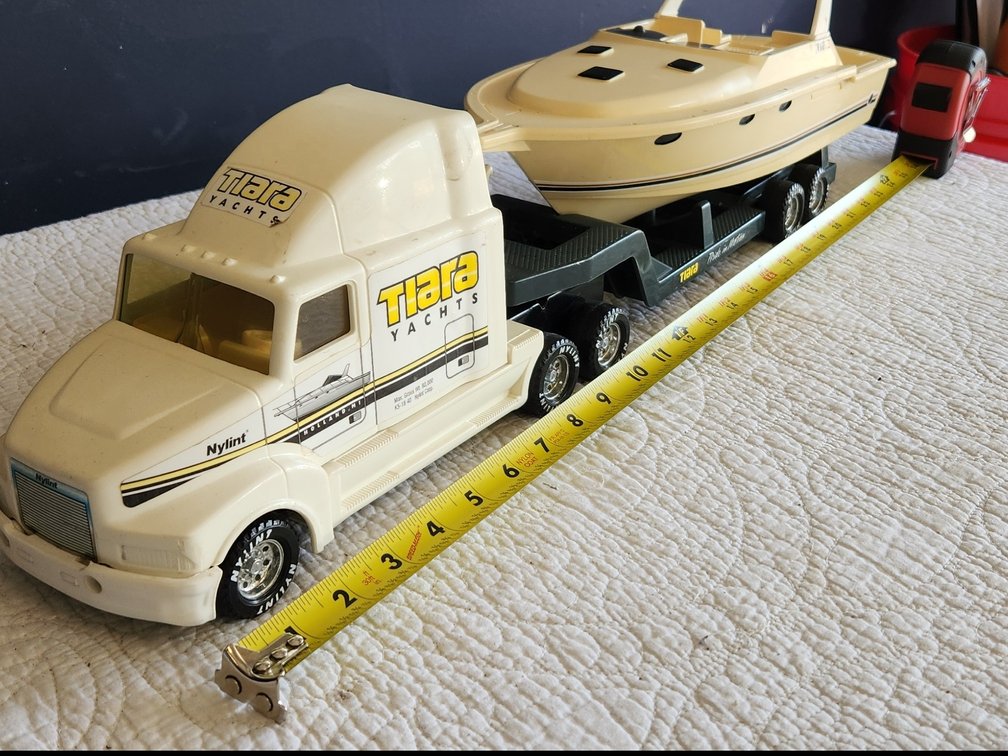 Toy Hauler - Nylint Tiara Yacht Boat Hauler