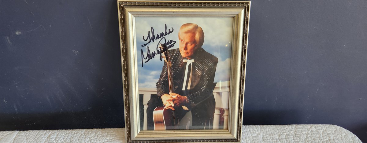 George Jones signed Photo