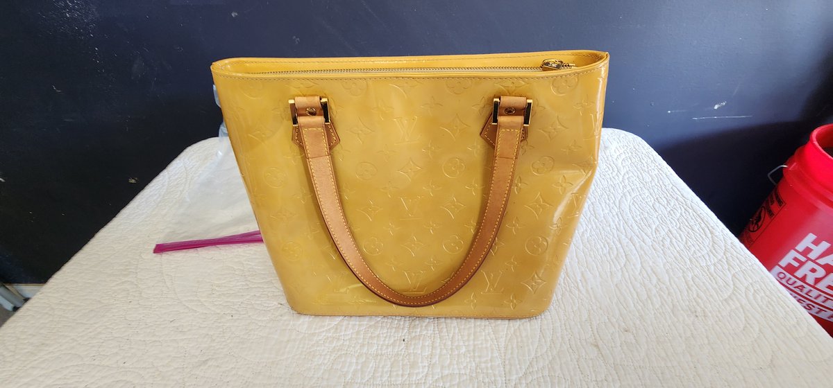 Louis Vuitton Vernis Houston Handbag