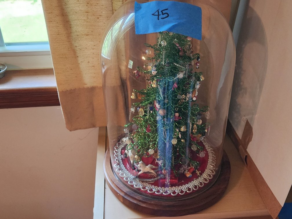 Beaded Christmas tree