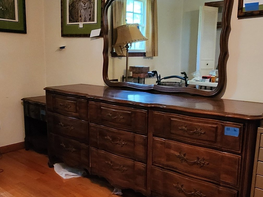  Bedroom suite-3 piece Thomasville