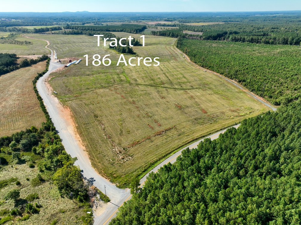 Tr.1: 186 Acres. Bidding is PER ACRE