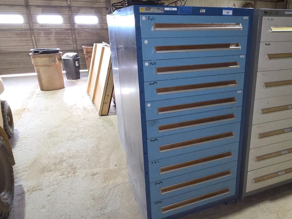 Cabinet & Parts- Vidmar with Husqvarna Parts