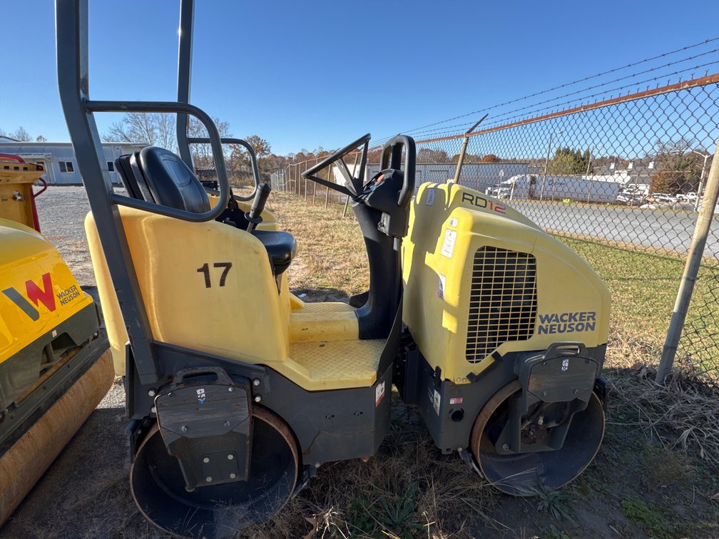 Smooth Drum Roller- Wacker Neuson RD12