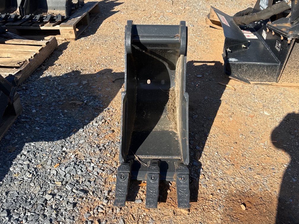 Excavator Buckets- Class 4, 12"- New