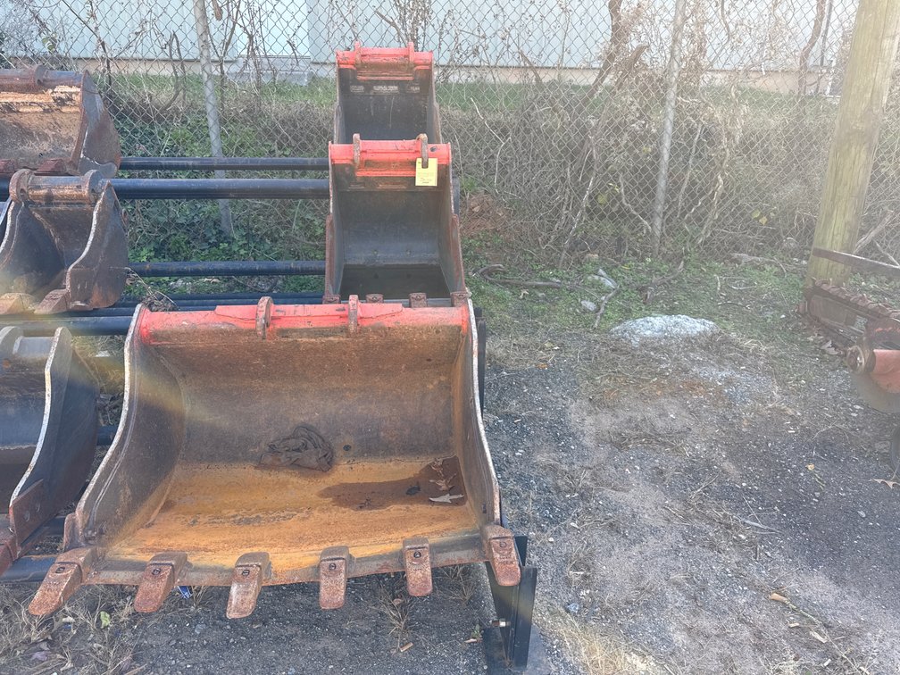 Class 4 Buckets