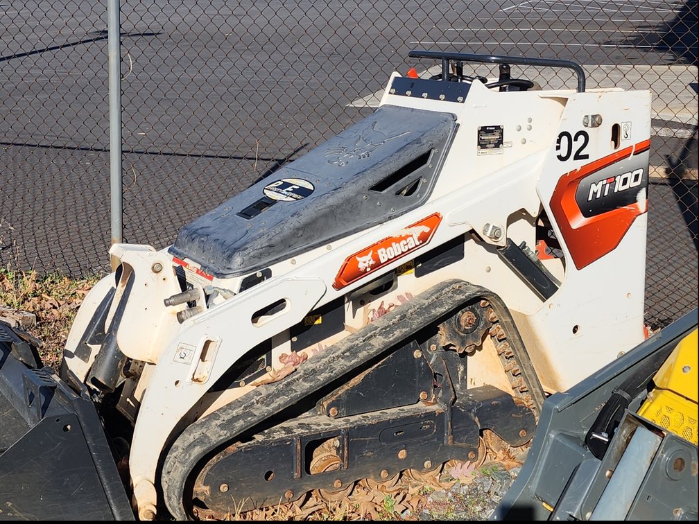 Mini Trac Loader- Bobcat MT100 2023