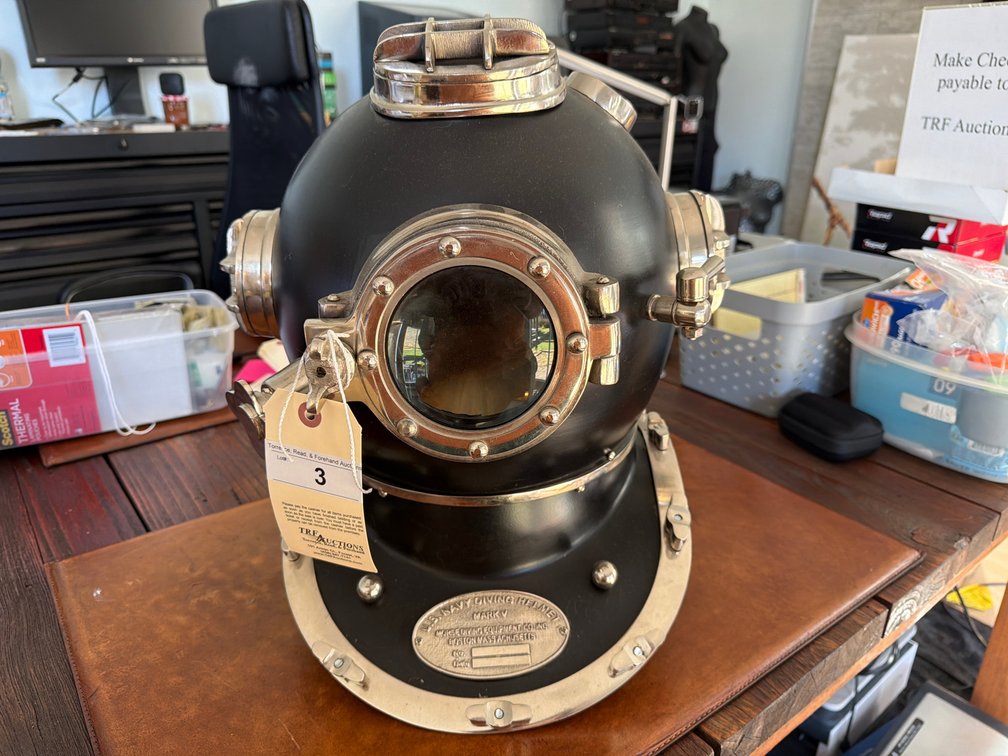 Black Diving Helm
