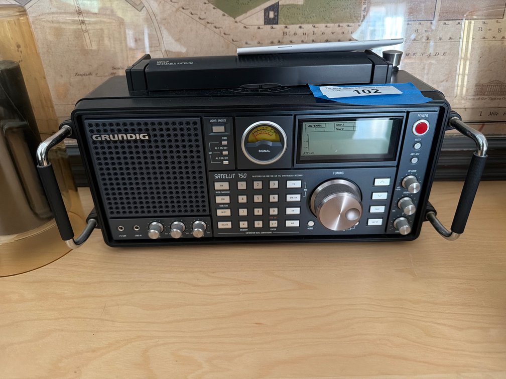 Grundig Radio