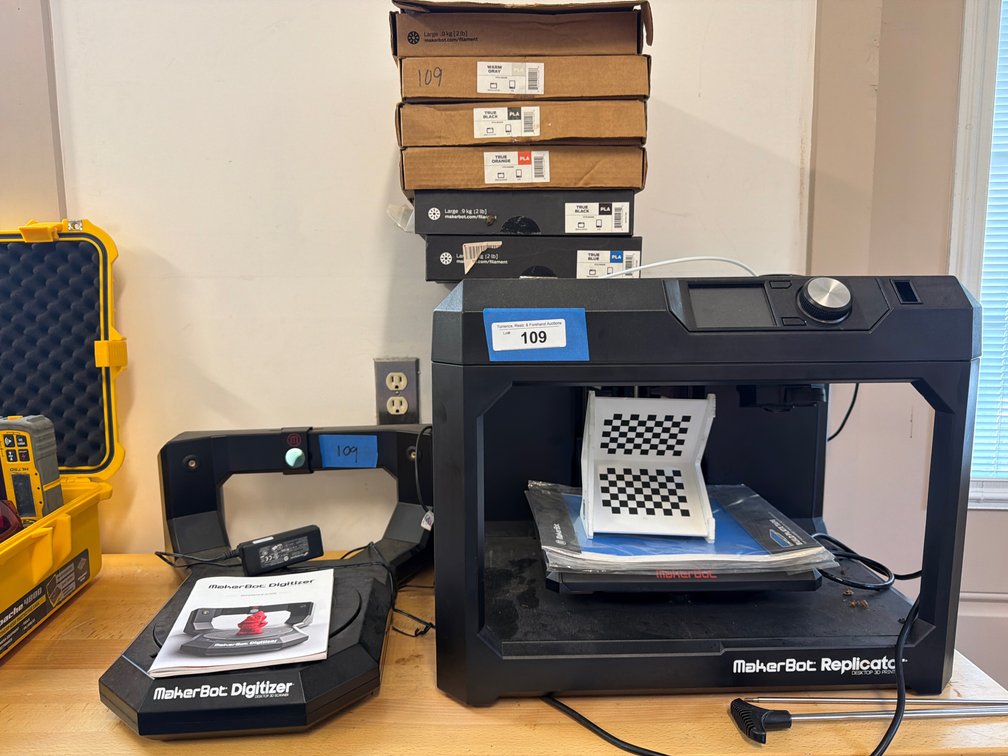 Makerbot Replicator and Digitizer