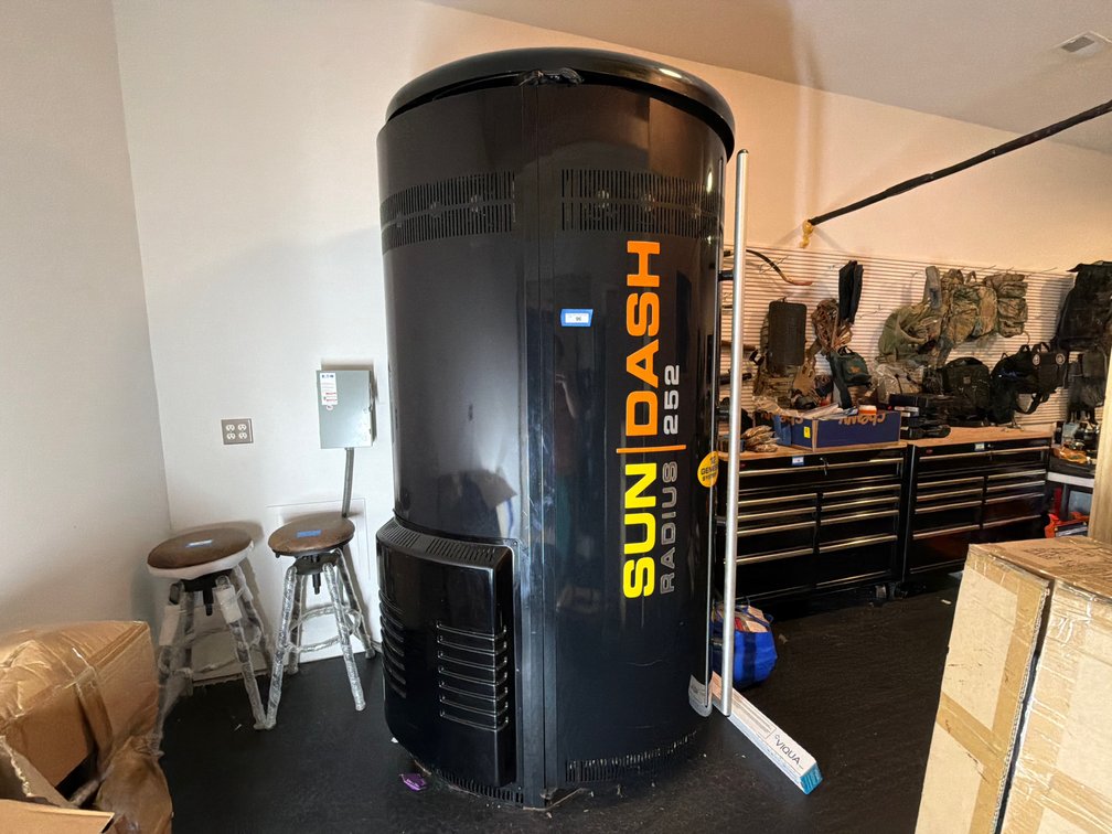 Sun Dash Tanning Booth