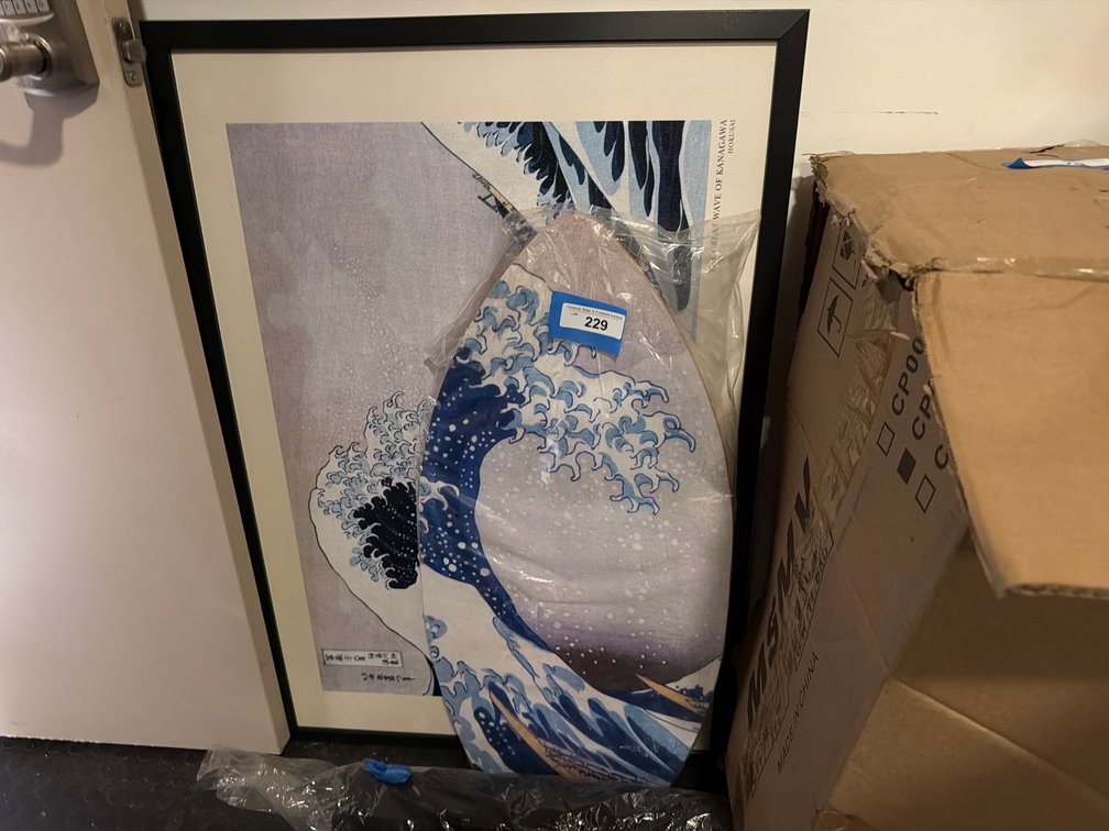 Great Wave of Kanagawa print & Surfboard wall hanging