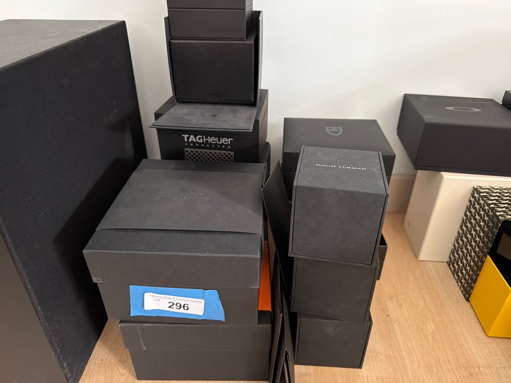 Watch Boxes
