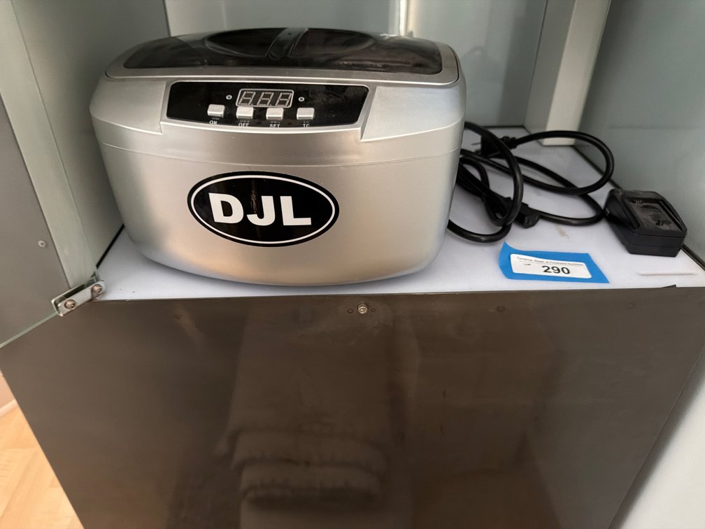 Ultrasonic Cleaner