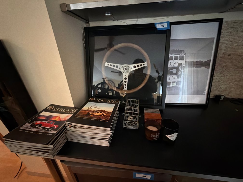 Land Rover and Offroad Decor