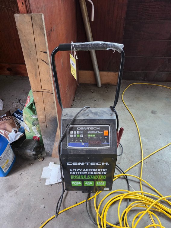 Battery charger - cen-tech