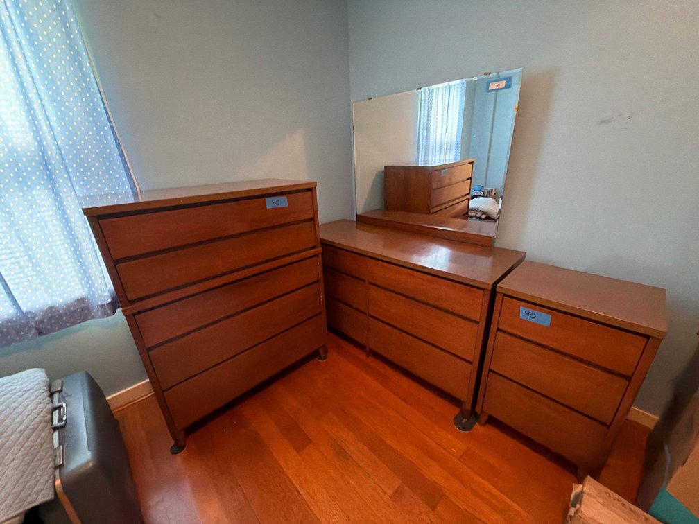 Mid-Century Modern bedroom set